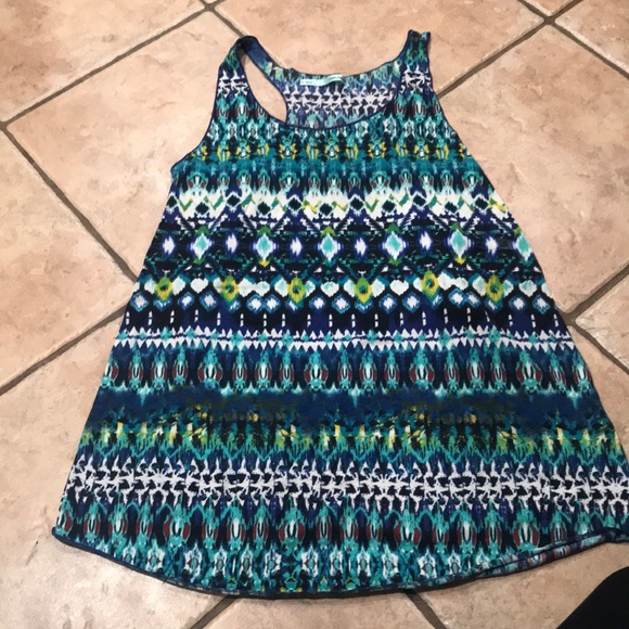 Maurice’s tank top Aztec design - Picture 1 of 6